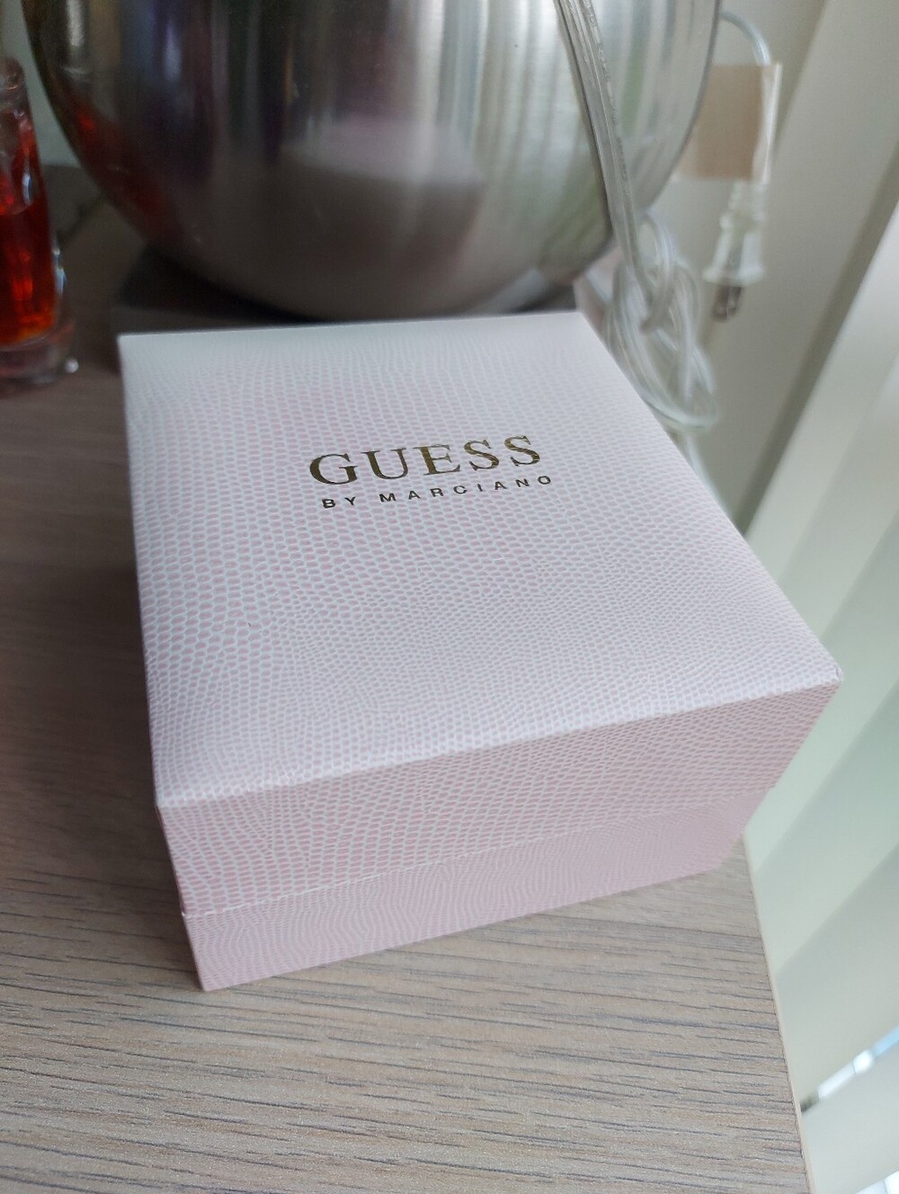 Guess | Watch Case
